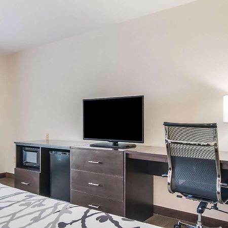 Sleep Inn & Suites Ронкс Екстериор снимка