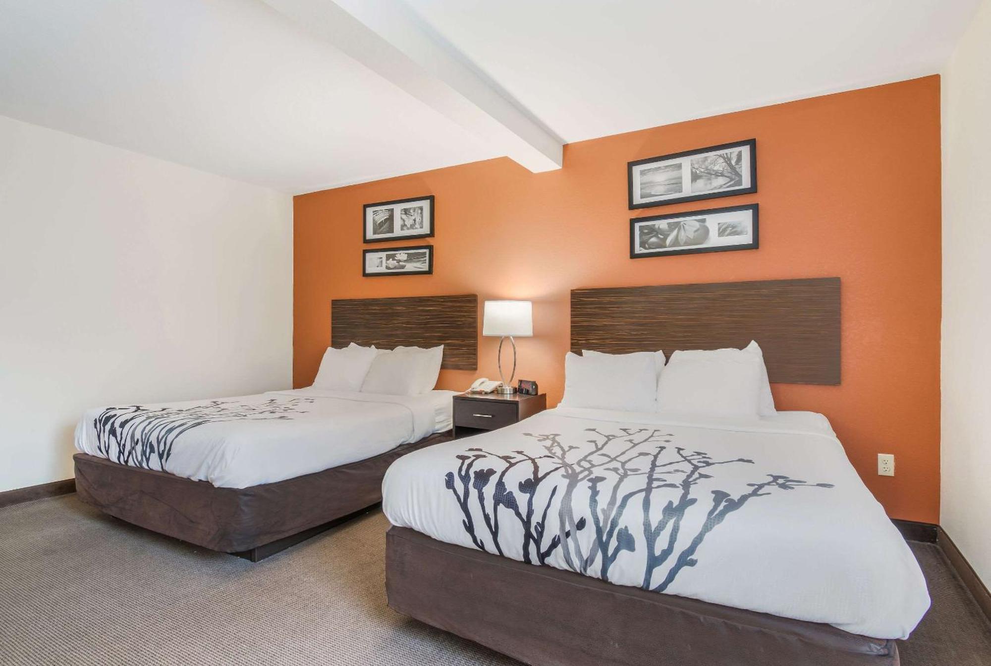 Sleep Inn & Suites Ронкс Екстериор снимка