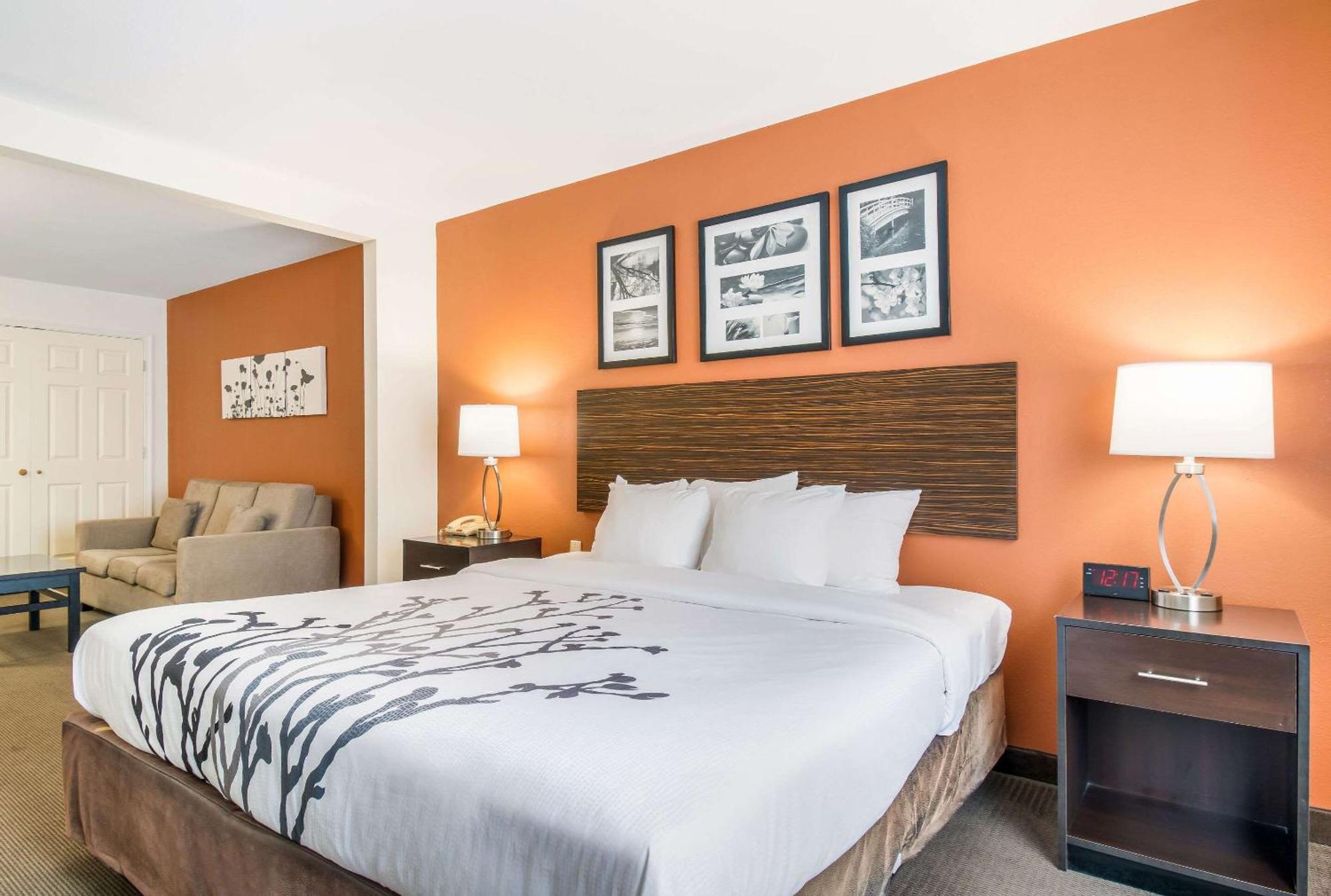 Sleep Inn & Suites Ронкс Екстериор снимка